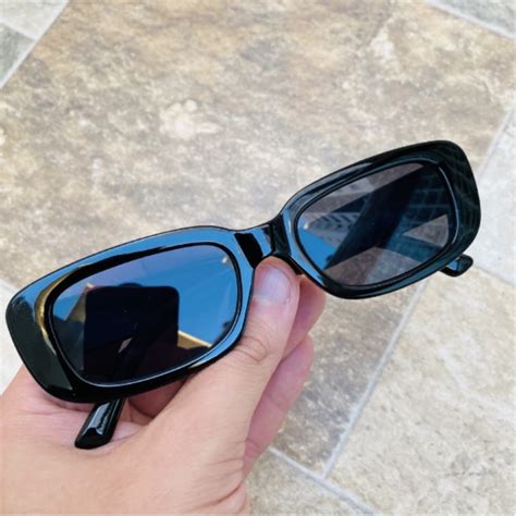 oculos de sol retangular